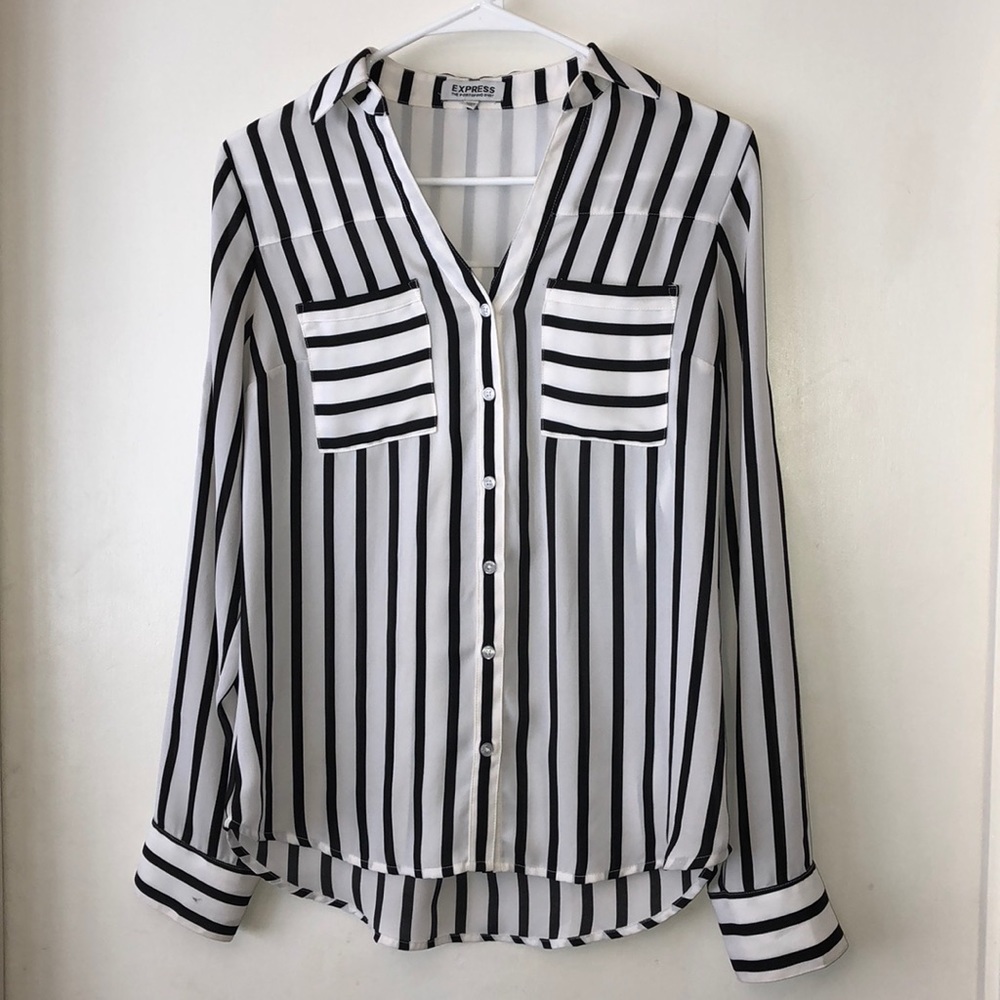 Express portofino black and white blouse